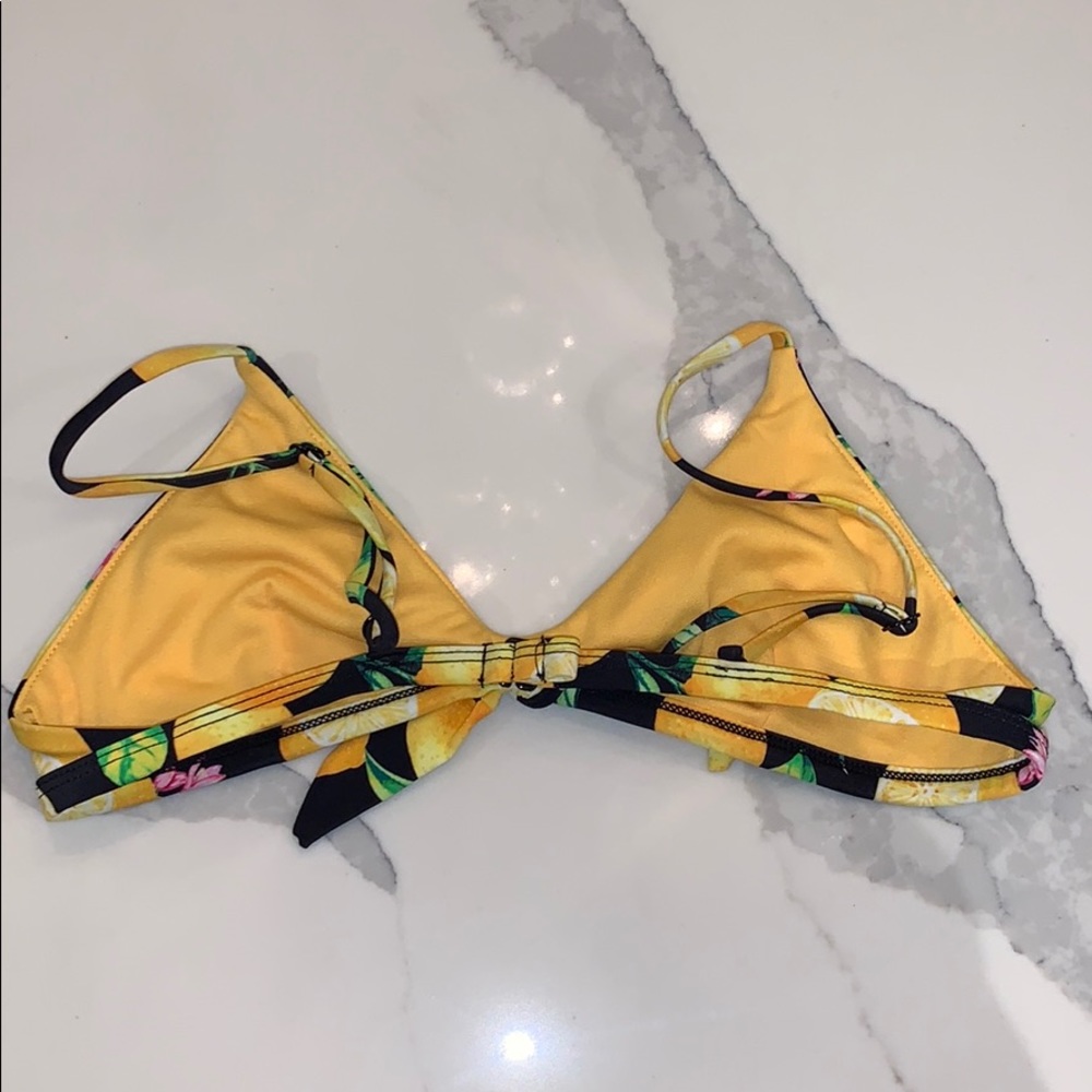 Lemon bikini top - Picture 2 of 2